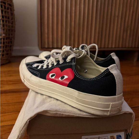 Commes Des Garcon x Converse Black and White Sneakers with Red Heart - Picture 3 of 4